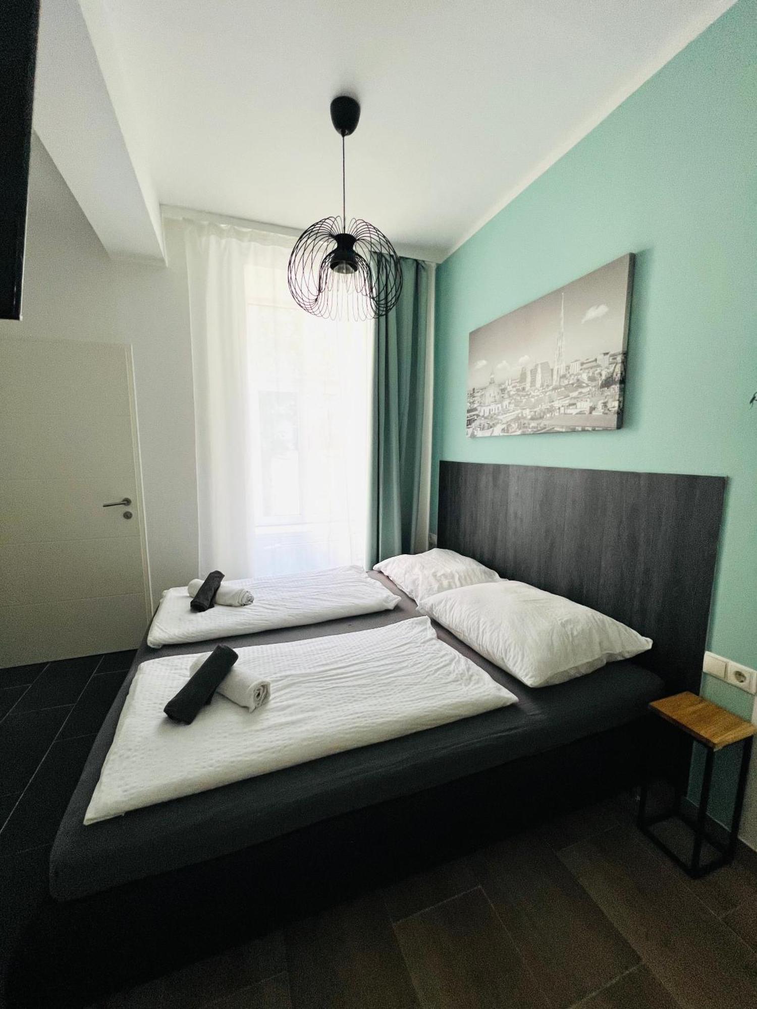וינה Modernes Kleines Mini Appartment מראה חיצוני תמונה